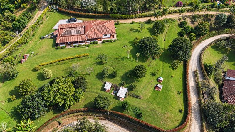 Finca en Rionegro vía al carmen