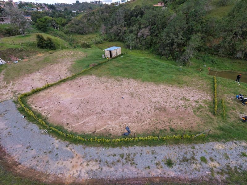 LOTE EN SAN VICENTE VEREDA LA ENEA