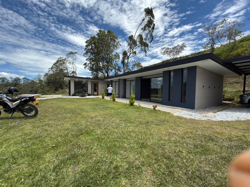 Finca en san Vicente vereda chaparral